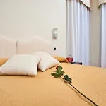 Welcome - 3*