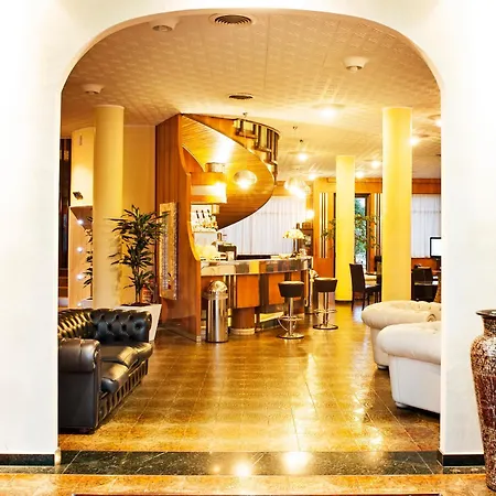 Welcome - 3* San Benedetto del Tronto